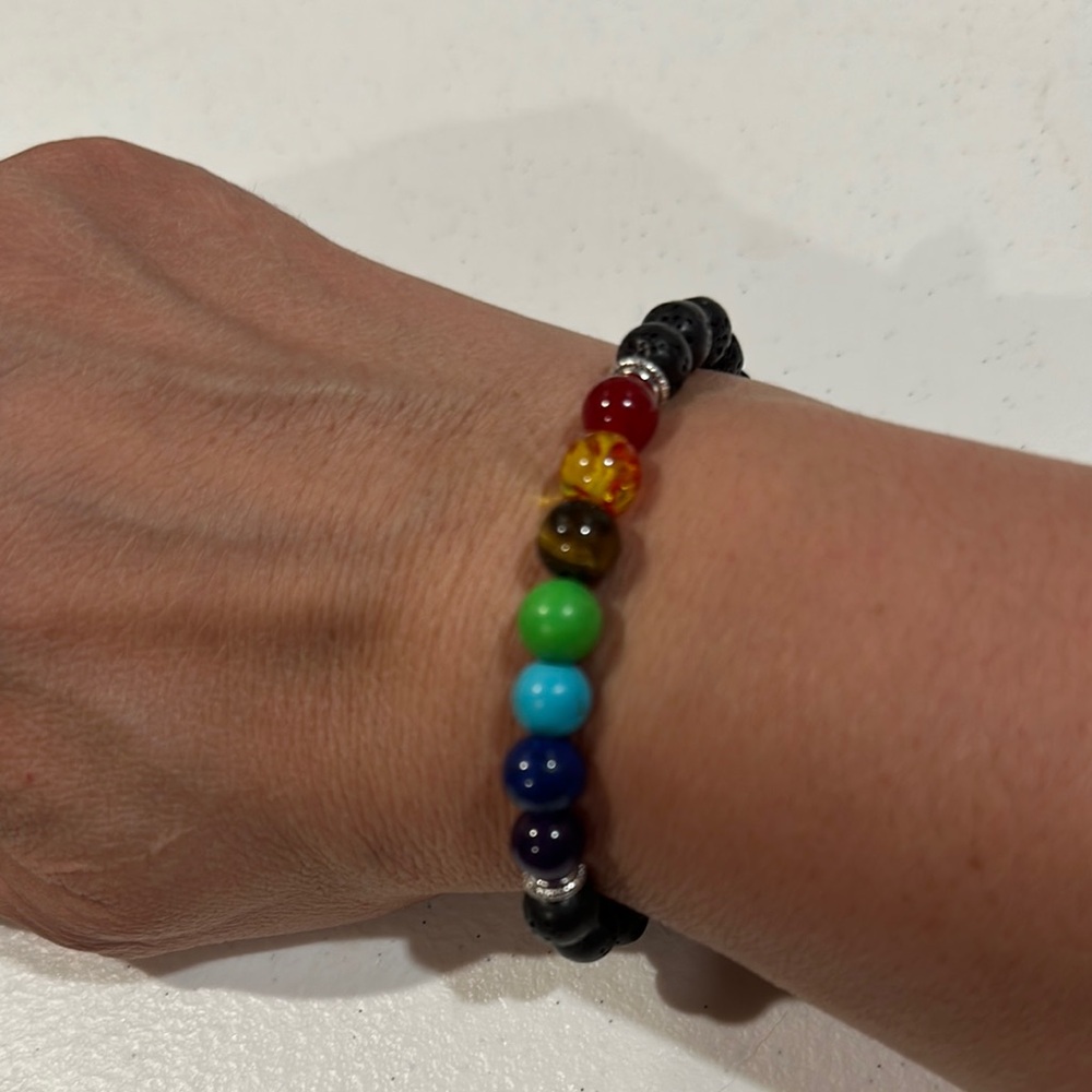 Chakra stretch bracelet with lava beads